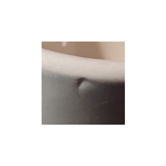 Small Antique Earthenware Pot / Bowl - Picture 4 of 4